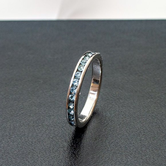 Vintage Dainty Band with Blue CZ Stones 925 Silver Ring, Size 6.75, Retro Gift - Picture 5 of 5